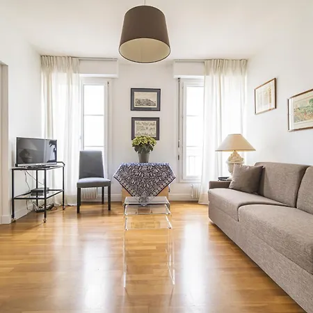 Le Tambour Lumineux Au Centre De Apartment Reims