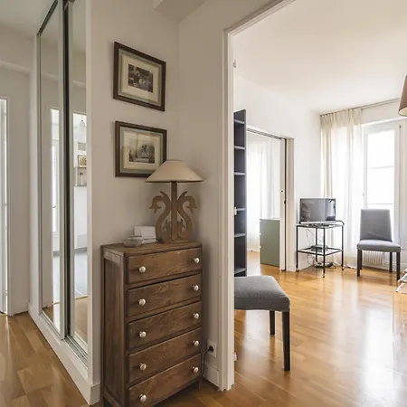Le Tambour Lumineux Au Centre De Apartment Reims